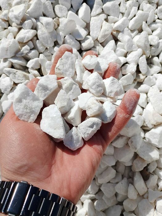 Kamienie Dekoracyjne do Twojego Domu i Ogrodu/ Wyspa Kruszyw