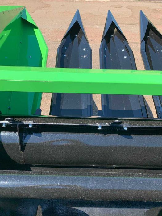 Жниварка соняшникова ЖСН жатка Sun Worker S 8.4m (Sunspeed Maizco)