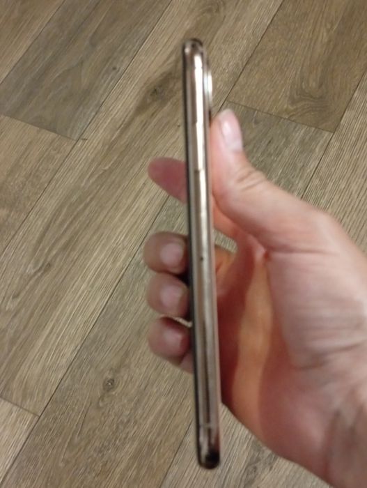 Iphon Xs на 64,гіг