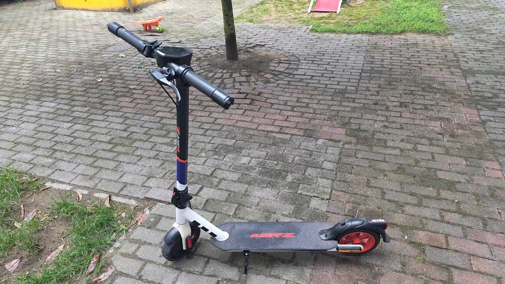 Hulajnoga elektryczna Aprila