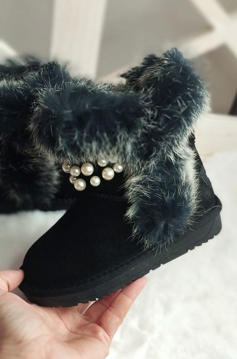 Акція 2 дні!!Уггі натуральна замша і хутро 27,28 р. чобітк