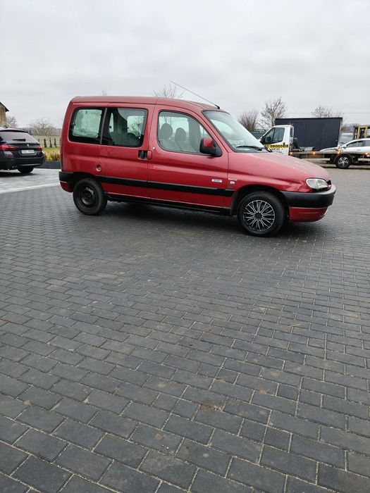 Peugeot partner husky 2002 r 2*0 diesel zwykły