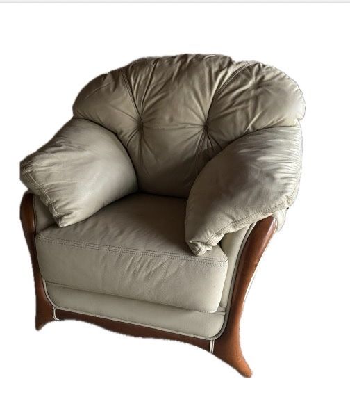 Sofas em Pele . 3 sofas