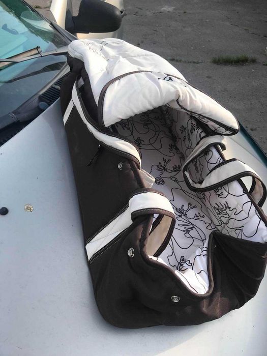 Детская переноска Geoby