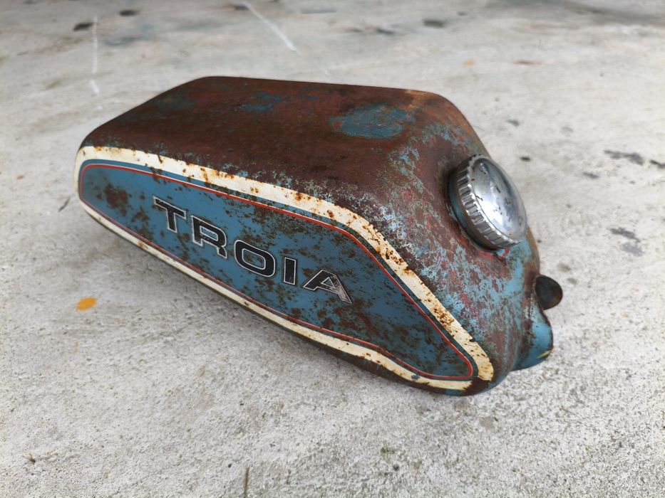 Depósito casal troia