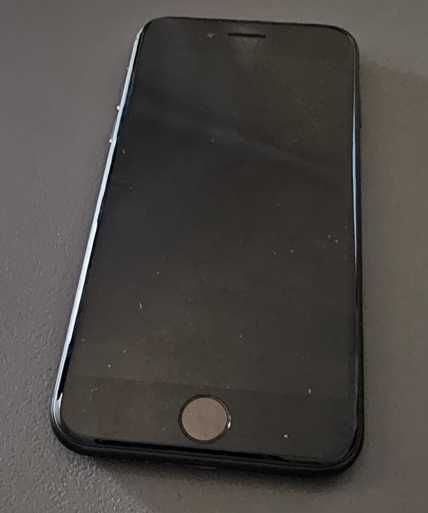 iPhone SE 2.ª geração 2020 64Gb