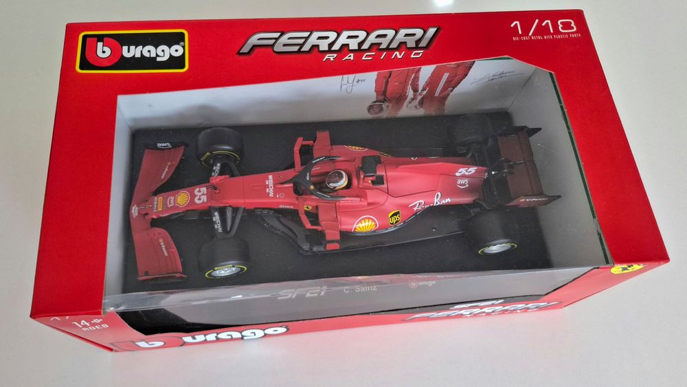 Burago - Ferrari SF21 - Carlos Sainz 55 - 1/18