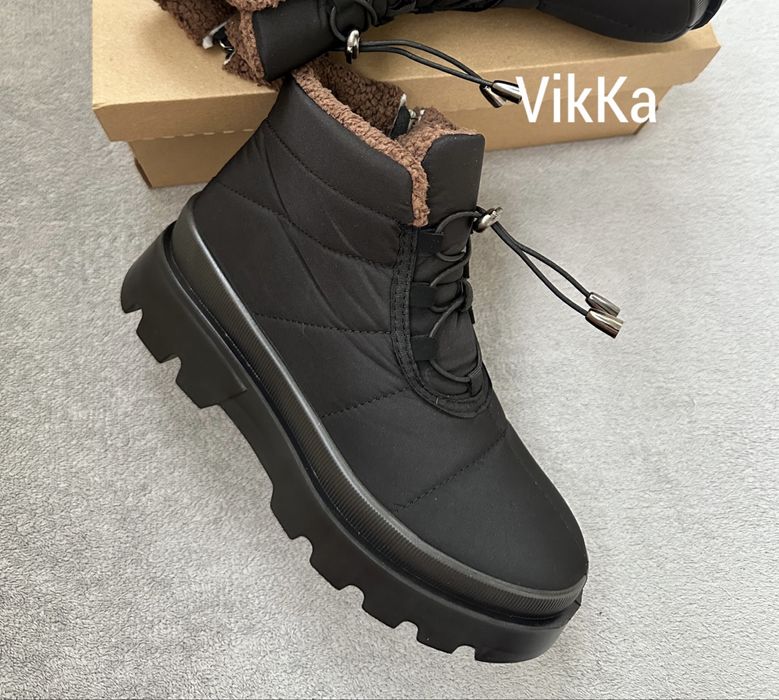 Жіночі теплі термочеревики