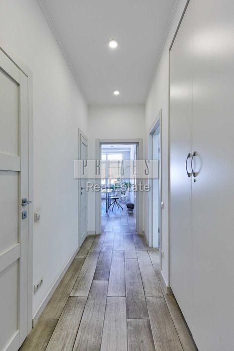 Продаж Офіс  Хрещатик 400 м2 вул. Круглоуніверситетська ЦЕНТР