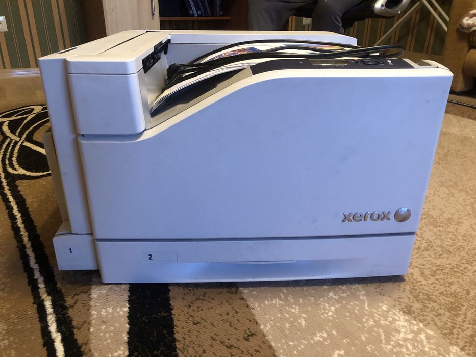 Продаю  Xerox 7500DN