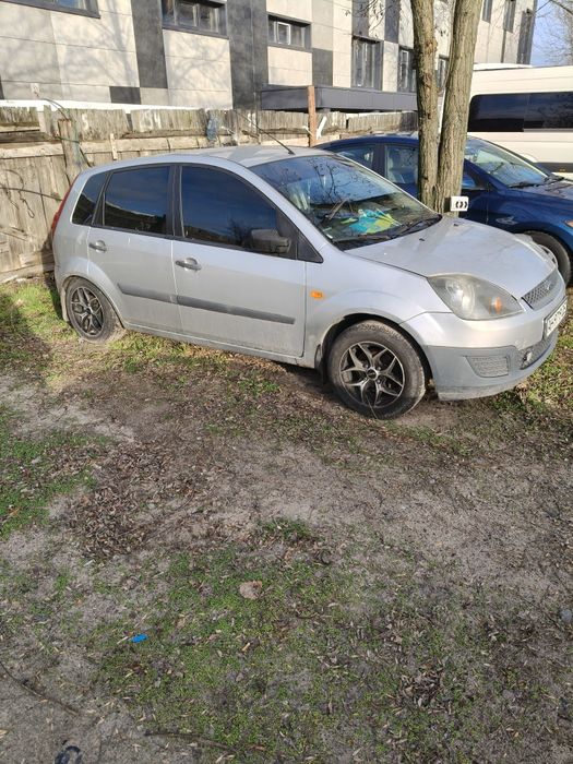 Продам форд фиеста 3000