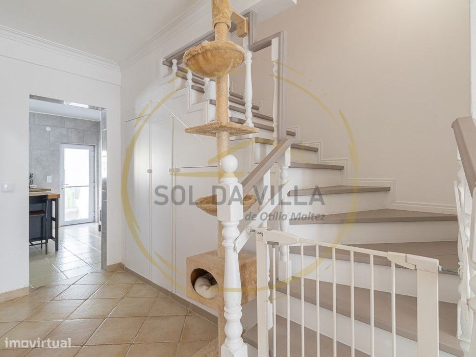 Moradia Geminada c/piscina Quinta do Conde - 425.000€