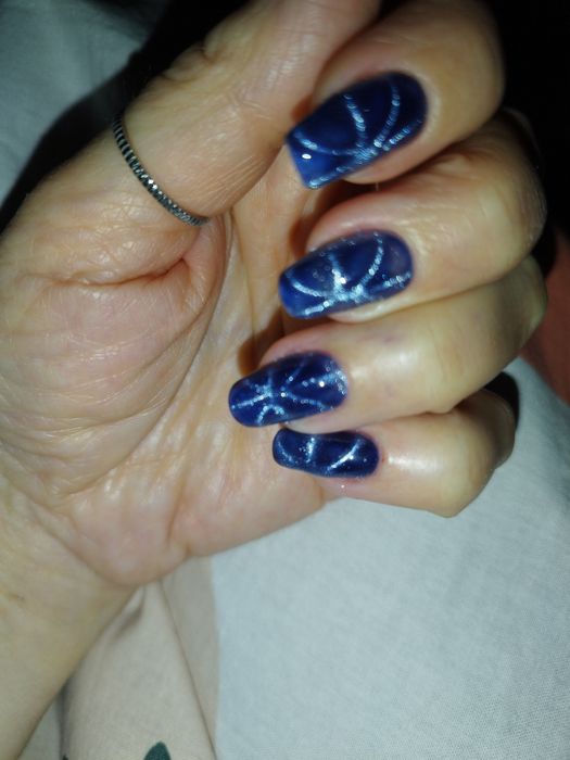 Красота здоров'я манікюр.