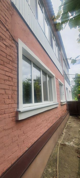 Продаю 3 кім. 2поверхову квартиру з гаражом  на Сахарному - View 4