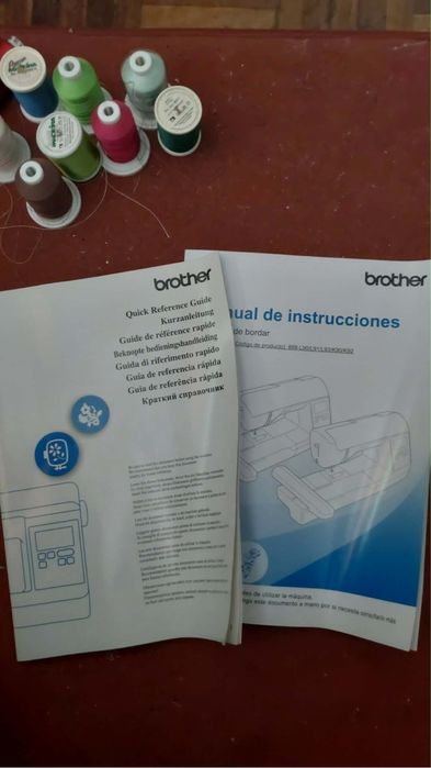 Máquina de Bordar Brother  Innov- isF440E