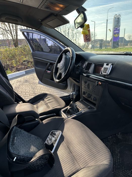 Opel Signum 2004 рік 2,2 дизель