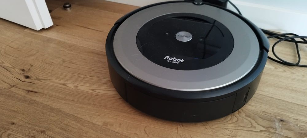 iRobot Roomba E664861841814531121