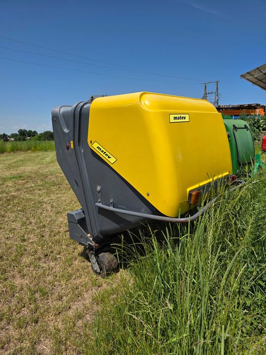 Kosz wysoki wysyp Matev do traktorka john deere iseki kubota