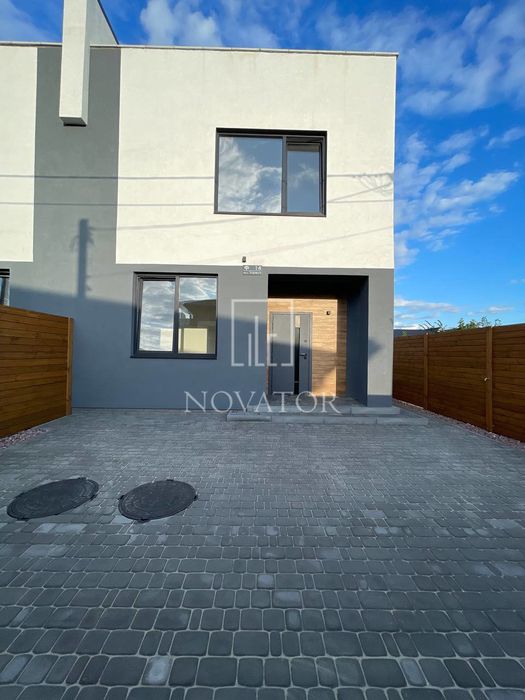 Продам дуплекс в місті Ірпінь вул. Затишна | 125 м² | 2,5 сотки | Закрите КМ | Газ заведений | Зроблено якісний Ремонт