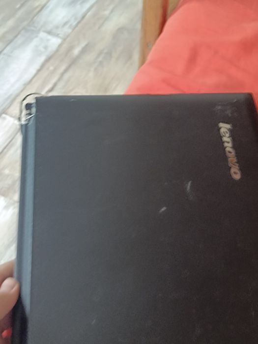 Продам ноутбук lenovo v570e более хорошем состоянии
