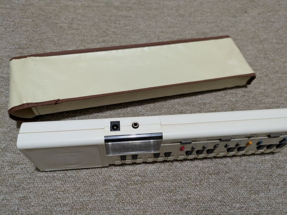 Casio VL-1 , VL tone teclado e calculadora