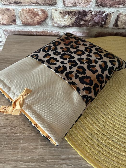 Otulacz etui na książkę handmade