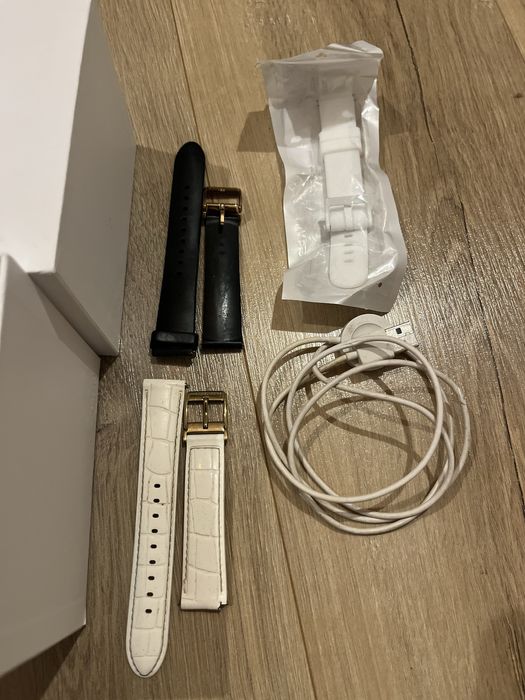 Zegarek smartwatche damski MKT5068