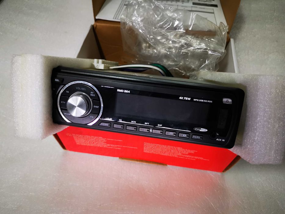 Auto rádio com USB e AuxIN nunca utilizado