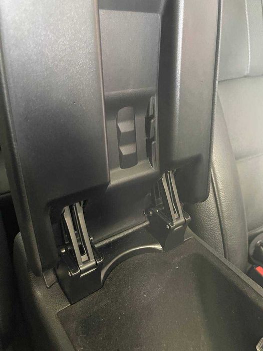 Кришка підлокотника Mercedes ML W164 МЛ 164 Оригінал шрот