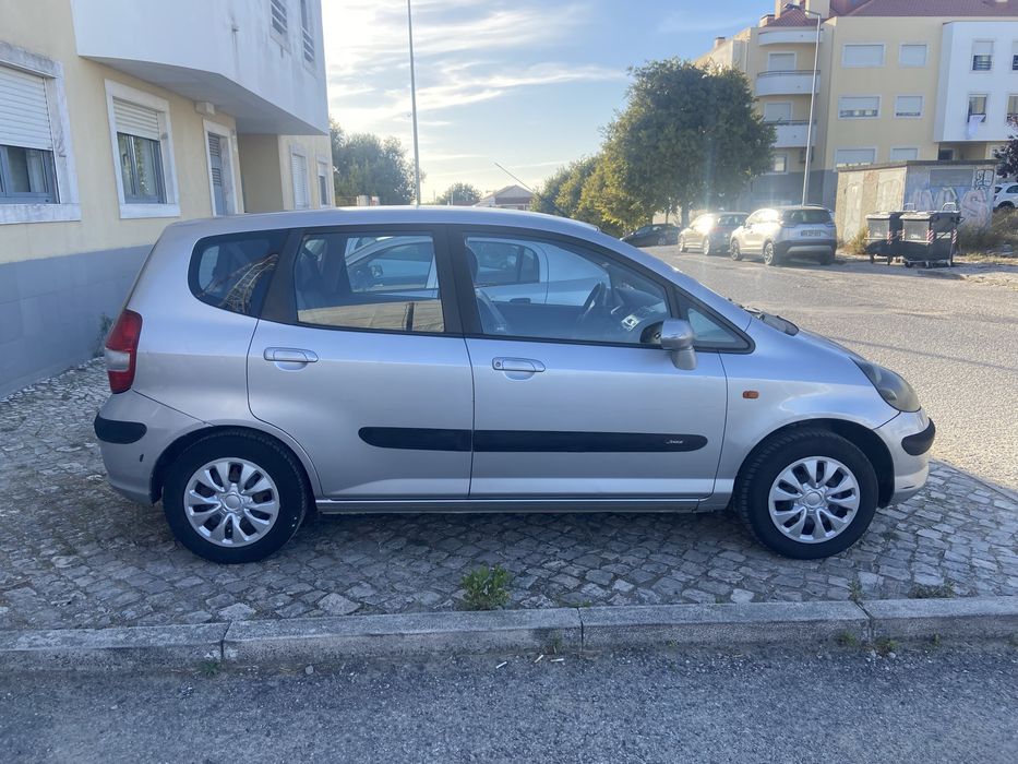 Honda Jazz 1.2 gasolina com 270 mil kms
