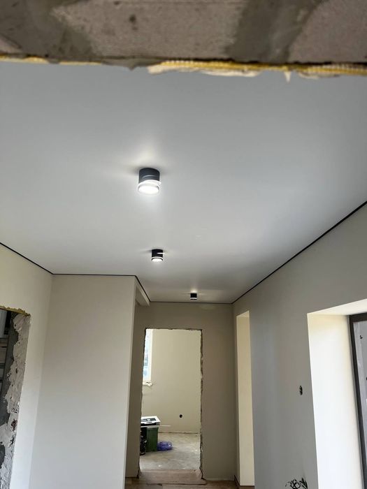 Натяжні Стелі Сколе