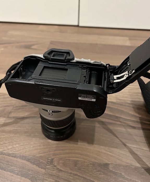 Фотоапарат MINOLTA