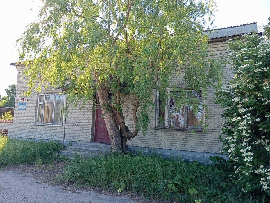 Логістична база на виїзді з Радехова (траса Н-17)