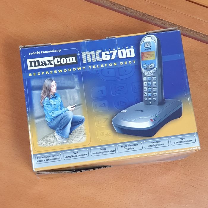 Telefon stacjonarny bezprzewodowy Maxcom  MC6700