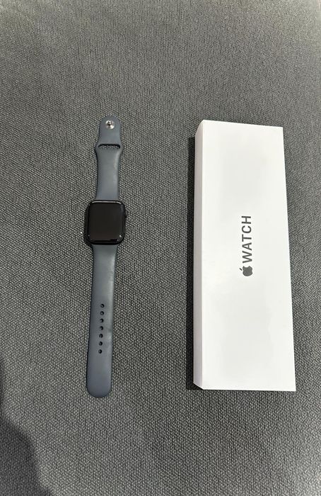 Apple Watch SE 44mm