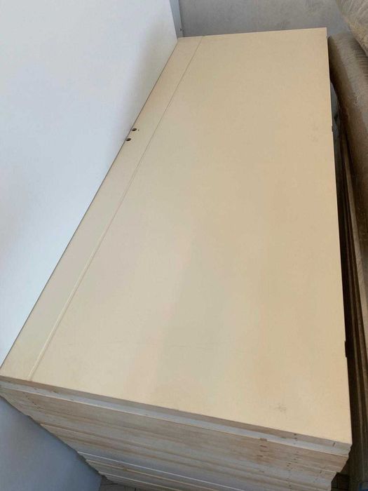 Vendo portas prontas a aplicar, rodapés e apainelados (novos)