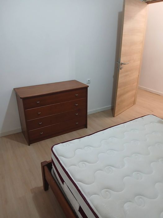Aluga-se apartamento t2 Quinta da Sardinha