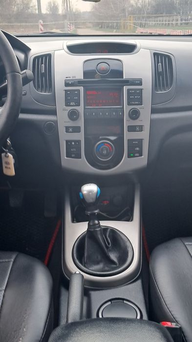 Продам Kia  Cerato 2009г.в