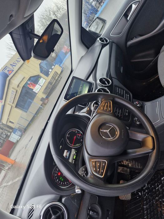 Mercedes benz  B250e
