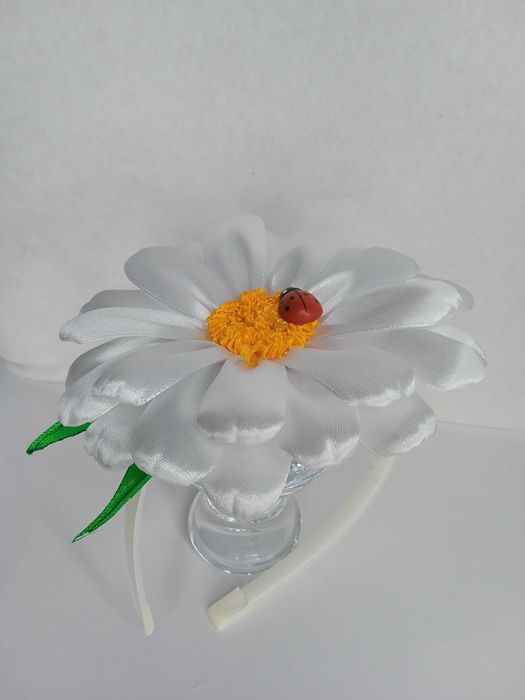 Обруч тюльпан,ромашка,лілія