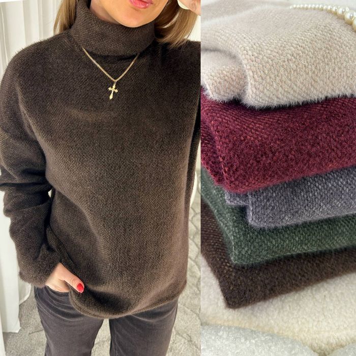 Теплый свитер- гольф альпака пух норки