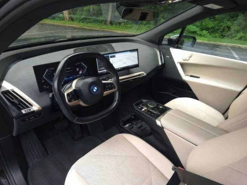 2024 BMW iX xDrive50