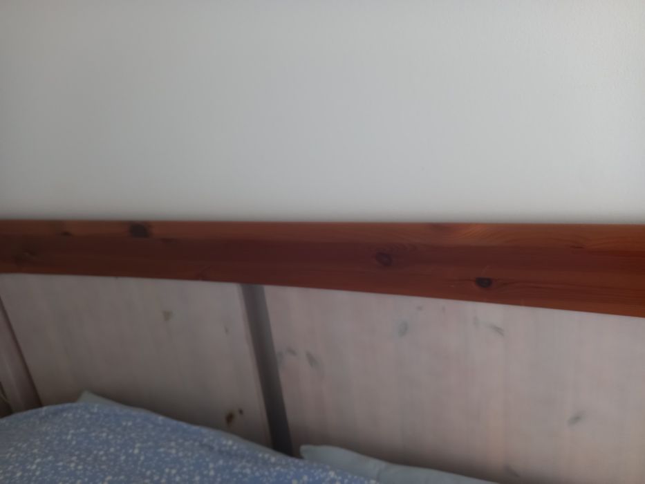 Oportunidade. Cama casal com Estrado. Estilo nórdico.