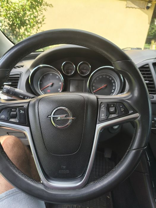 Opel insygnia 2.0 ctdi 160 km