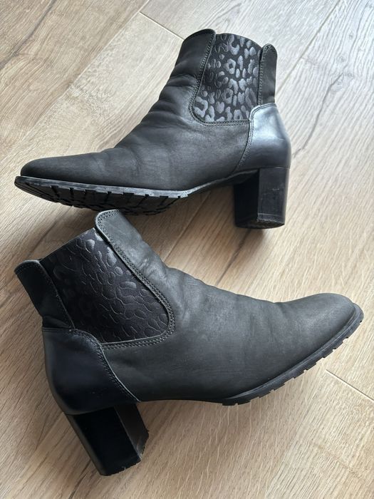 Botki buty skórzane damskie na obcasie Ara 38