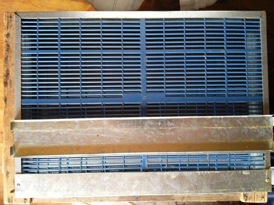 Ізолятори різні ізолятор Хмари рамки рамка для вулика ящик для рамок