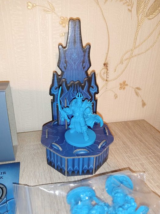 Настольная игра  Пандемия  Гнев короля Лича