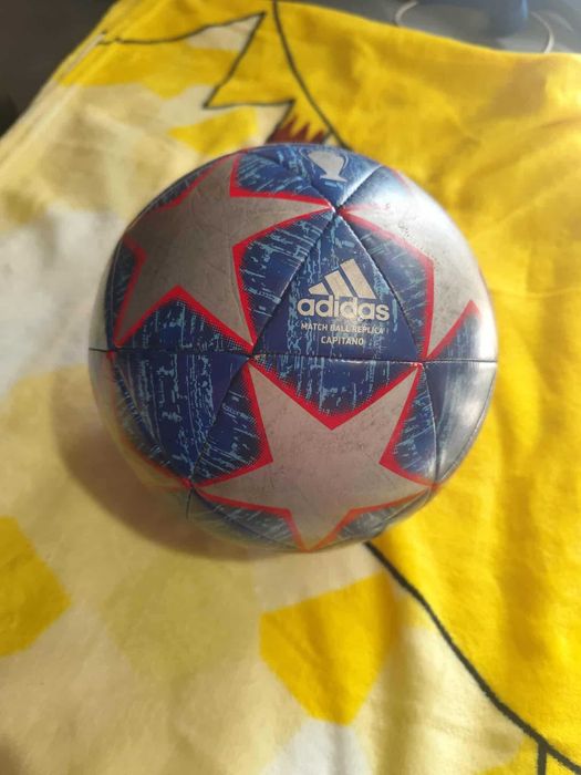 Piłka nożna adidas