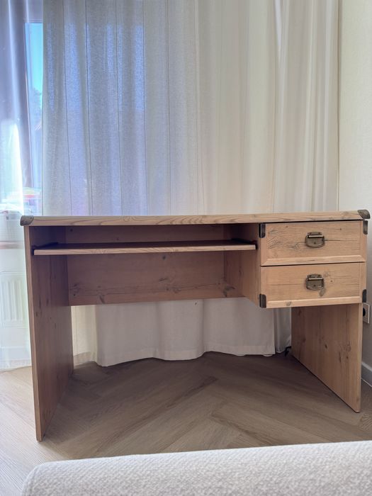 Письмовий стіл BlackRedWhite