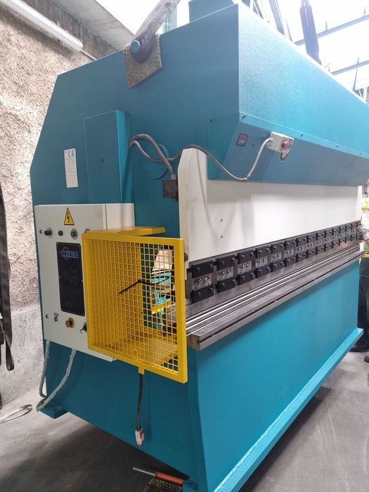 Conjunto 3mt Quinadora e Guilhotina RICO com garantia